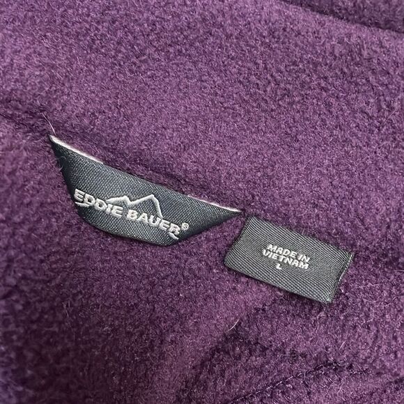 Eddie Bauer® - “dog mom” custom Antlia - Ladies Fleece Vest | purple | size L - Picture 9 of 10